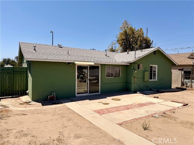 Building Photo - 7536 White Oak Ave