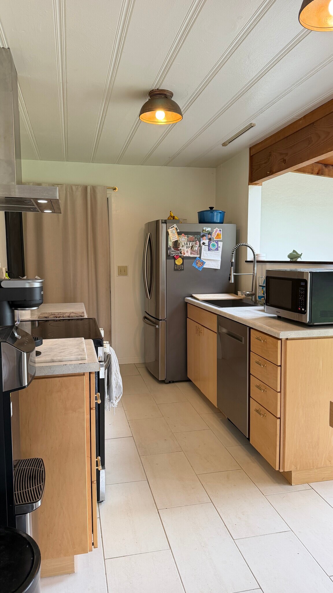 Galley Kitchen - 201 6th Ave