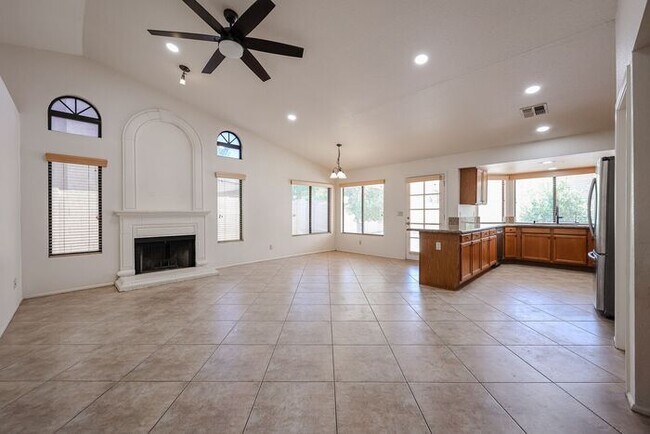 Building Photo - Welcome to this stunning 4-bedroom, 2-bath...