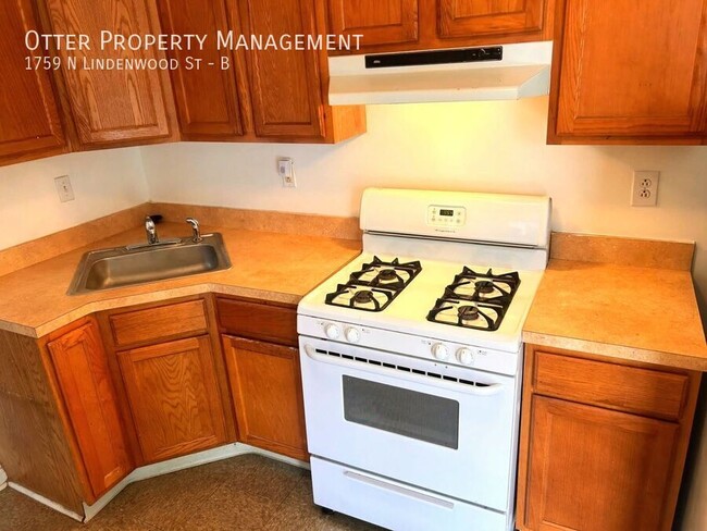 Building Photo - 2BR/1BA Sunny West Philly Apt with Washer/...