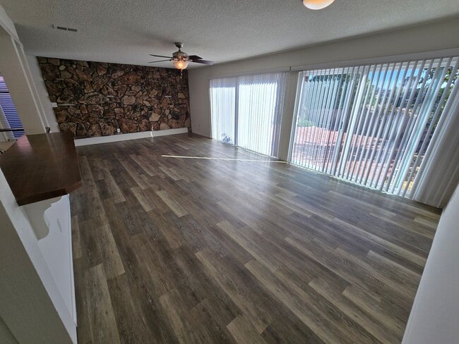 Building Photo - Clairemont 3-Br., 2 Ba. Home Cul-De-Sac