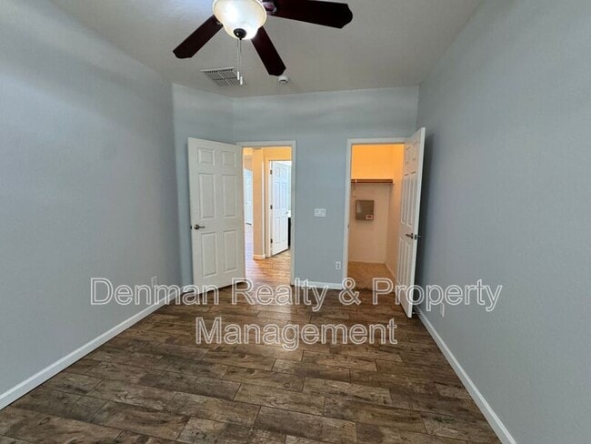 Building Photo - 10397 W Foothill Dr