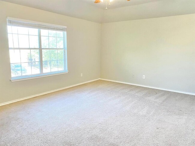 Building Photo - 9306 Brents Elm Dr