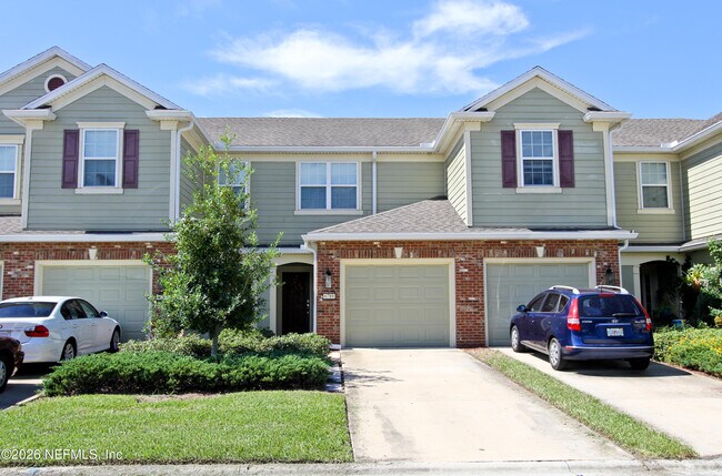 Building Photo - 6789 Roundleaf Dr
