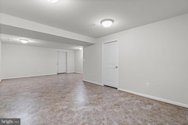 Building Photo - 4986 Windpower Way