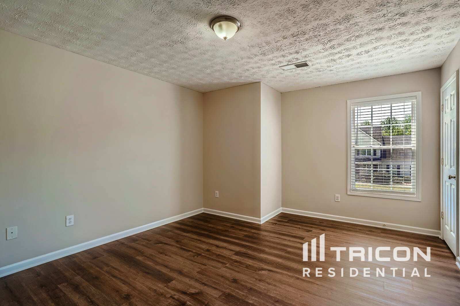Building Photo - 1230 Webb Farm Ln