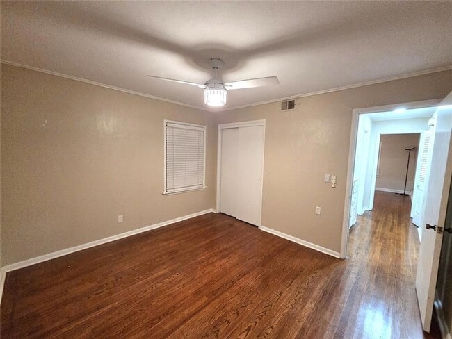 Building Photo - 2333 NW 50th St