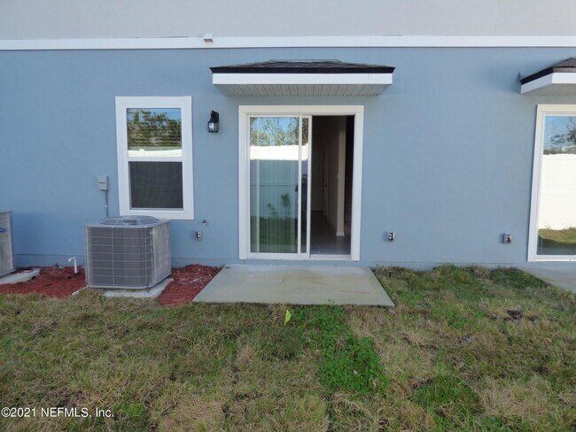 Building Photo - 833 Observatory Pkwy