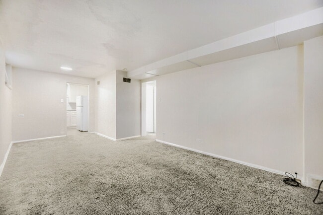 Building Photo - 2505 S University Blvd