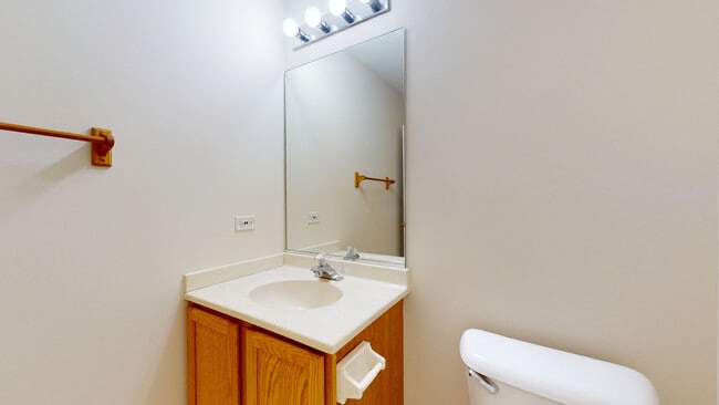 Building Photo - 2739 Cobblestone Dr