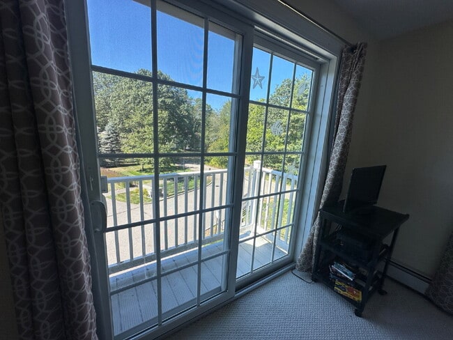 Building Photo - Winter Rental, Coastal Living Done Right –...