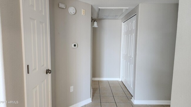 Building Photo - 3848 N 3rd Ave