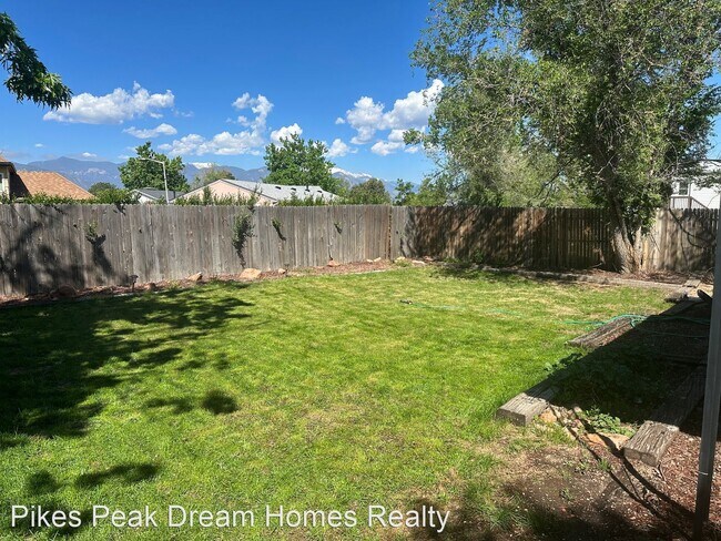 Building Photo - 5 br, 2 bath House - 4234 Morley Drive