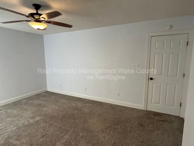 Building Photo - 3421 Kistler Ct