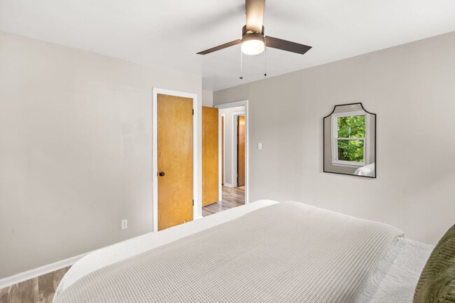 Building Photo - Beautiful home just north of downtown Colu...