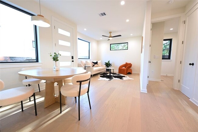 Building Photo - 4410 Glomar Ave