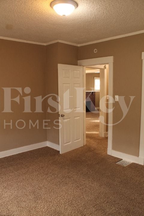 Building Photo - 2507 Quincy St