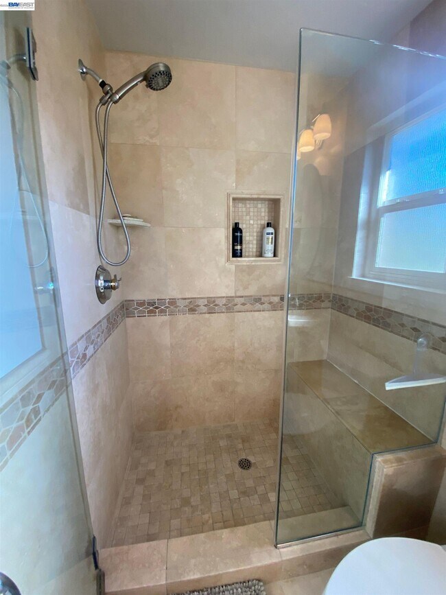 Building Photo - 3253 Pomace Ct