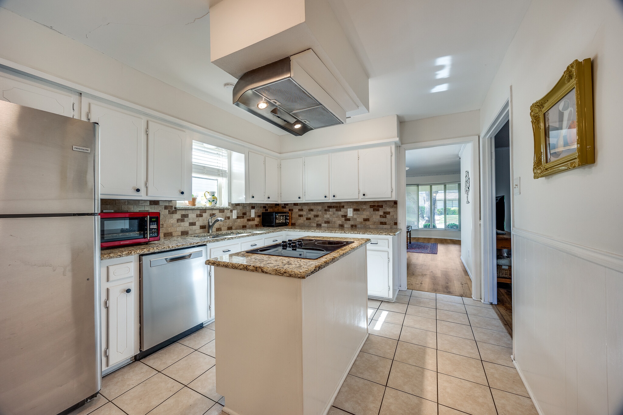 Kitchen - 7842 El Pensador Dr