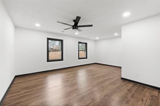 Building Photo - 1628 E Kellogg Cir