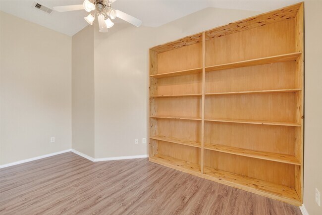 Building Photo - 2507 Cypress Springs Ct