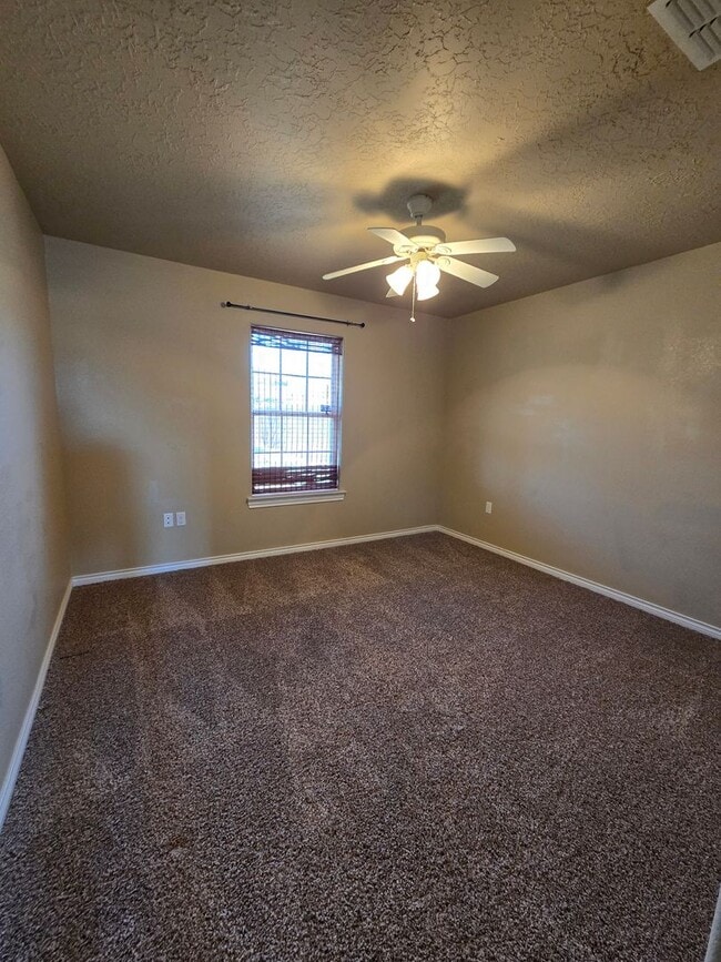 Building Photo - 4224 Sandstone Dr