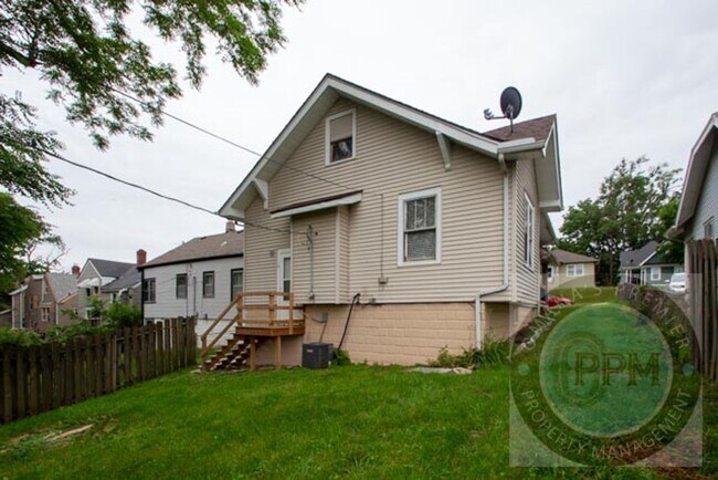 Building Photo - Welcome Home! 2Bd/1Ba House