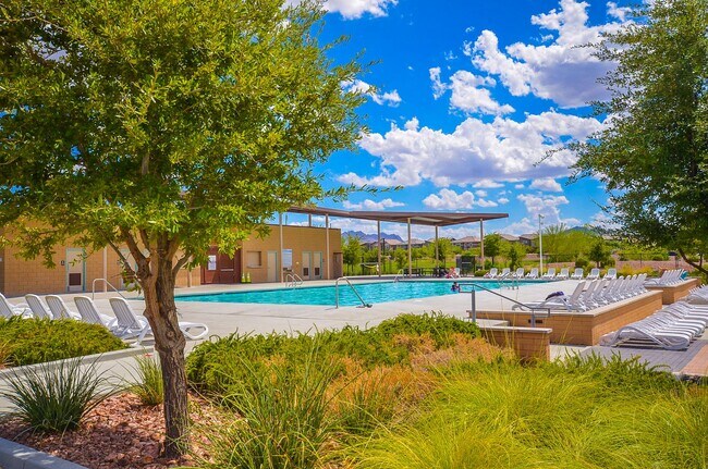 Building Photo - 3 bedroom House with a loft and solar panels