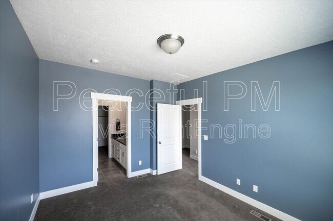 Building Photo - 11104 Owen Ridge Way