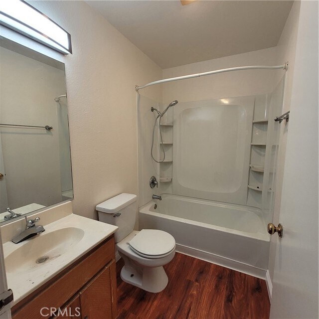 Building Photo - 11041 La Maida St