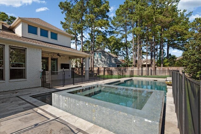 Building Photo - 155 Rockwell Park Blvd