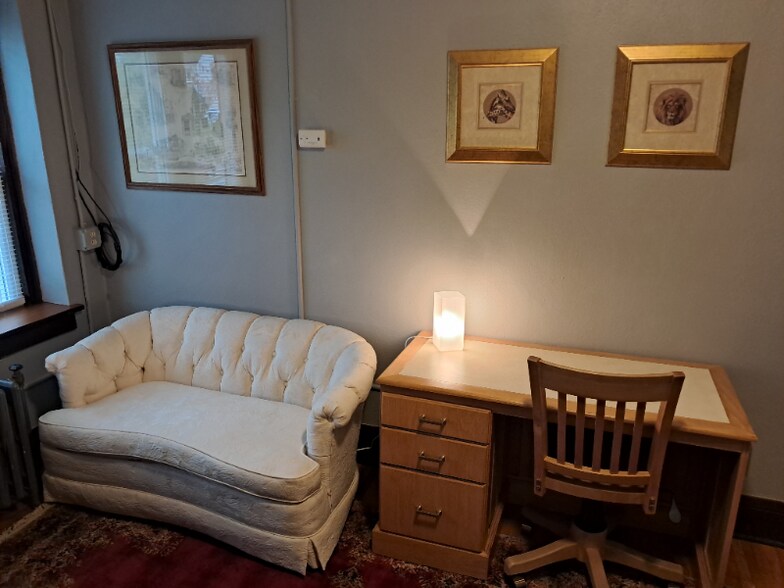 Building Photo - 1301 1st St SW