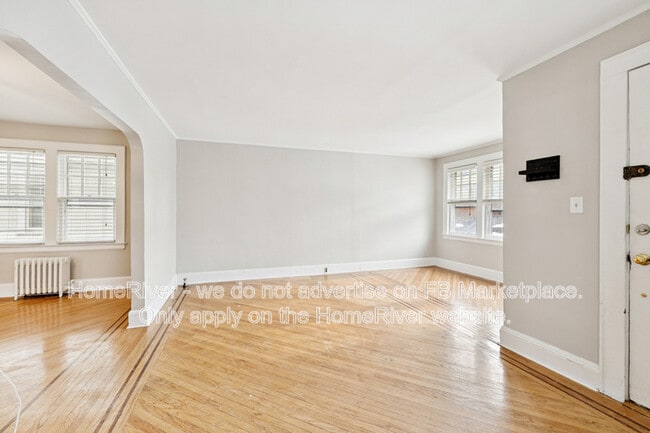 Building Photo - 11 Cedar St