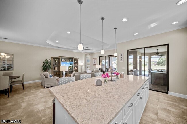 Building Photo - 9361 Terresina Dr