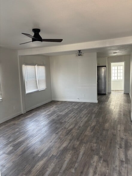 Living /dining area - 4156 W 161st St