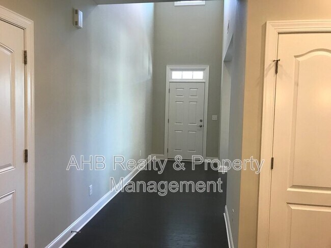 Building Photo - 850 Longleaf Pine Pl