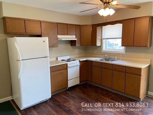 Building Photo - 134 East 24-