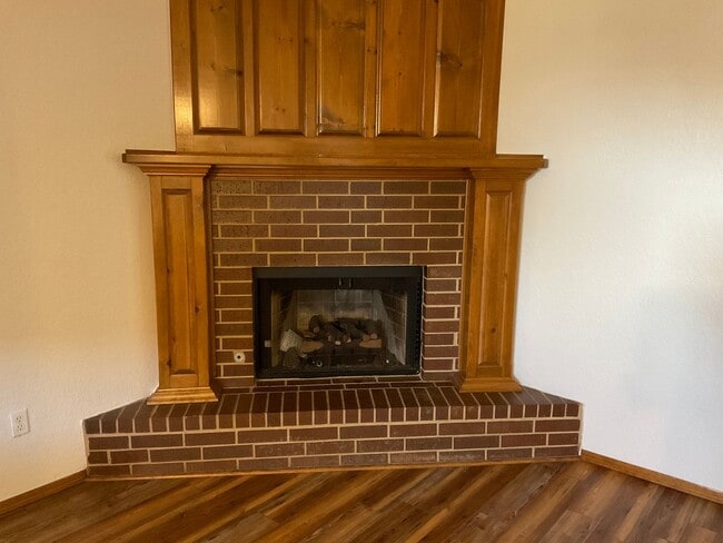 Building Photo - 508 Fire Light Dr