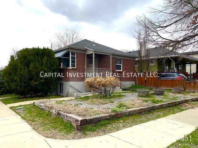 Building Photo - 1813 S 800 E