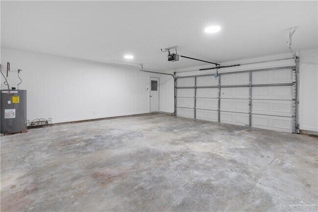 Building Photo - 14 N 17th St