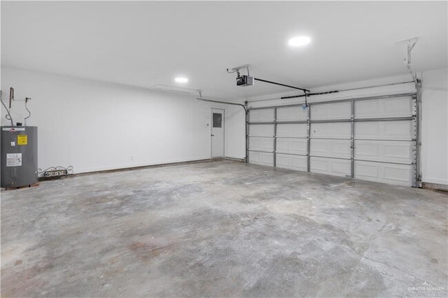 Building Photo - 20 N 17th St