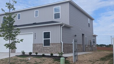 Building Photo - 6604 SW Dignity Ave