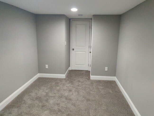 Building Photo - Charming 2BD/3.5BA Townhome in Highlandtown, Baltimore, MD!