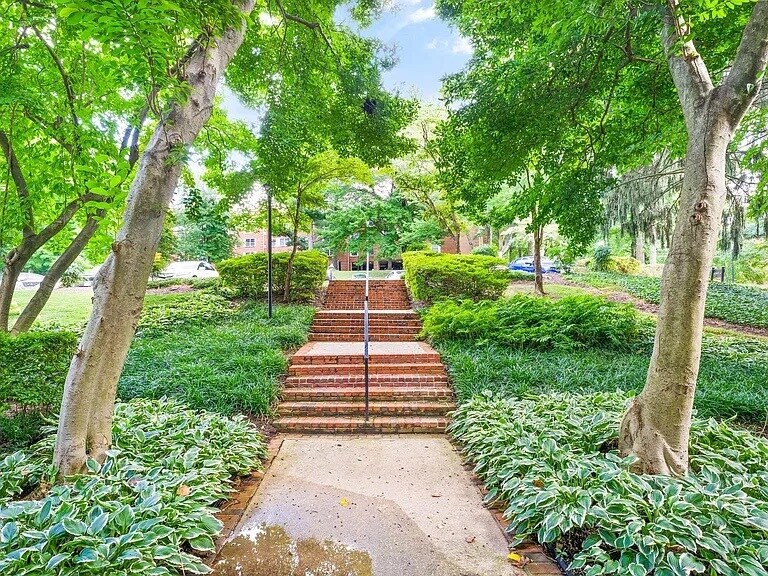 Building Photo - 7700 Tremayne Pl