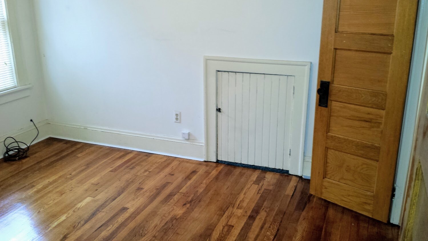 Building Photo - 1973 W 44th St