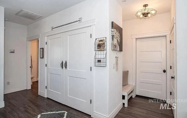 Hallway - 15872 Sandy Ridge Ct
