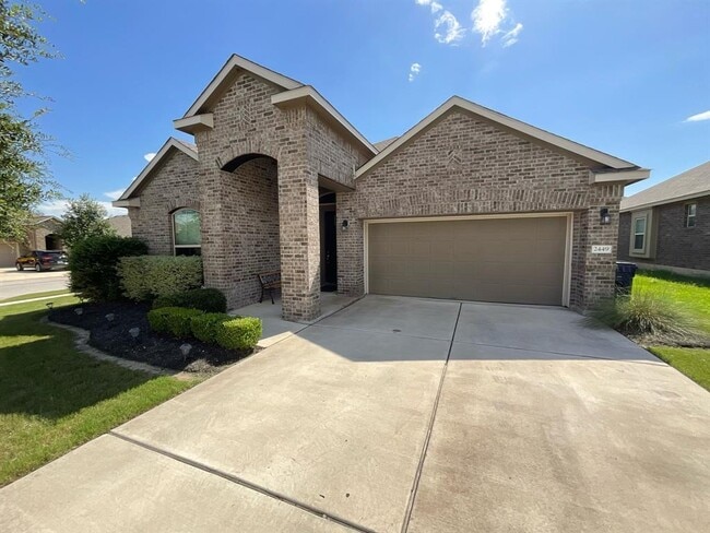 Building Photo - 2449 Lyla Ln