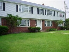 Building Photo - 435 MA-28