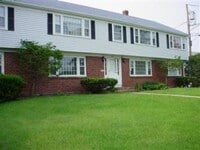 Building Photo - 435 MA-28