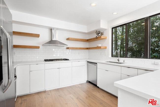 Building Photo - 1401 Camden Ave